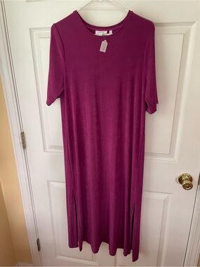 Chico’s Size 1 (M / 8–10) Magenta Stretch Knit Maxi Dress Side Slits